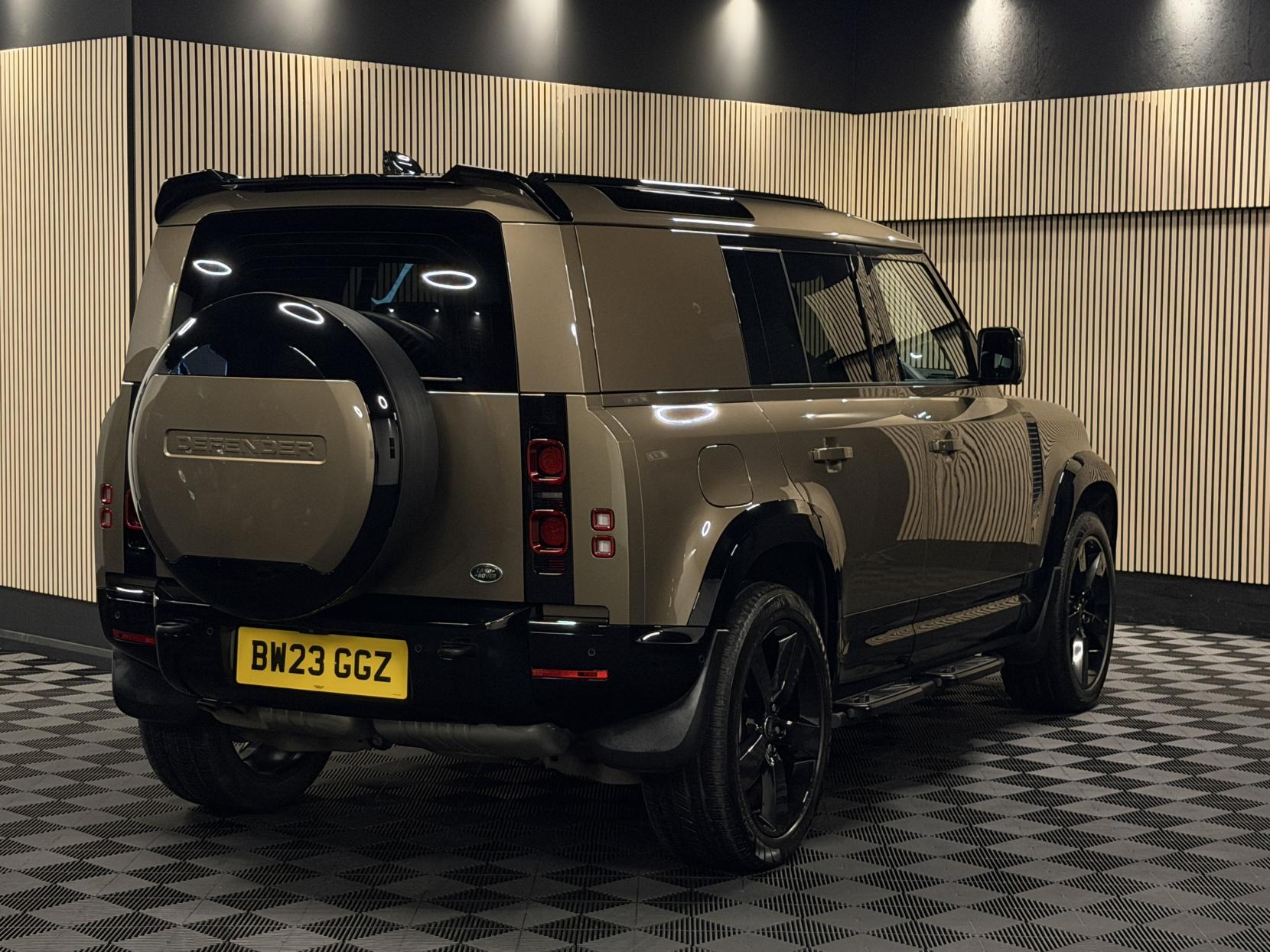 Land Rover Defender 110 3.0 D300 MHEV X-Dynamic HSE Hard Top SUV 5dr Diesel Auto 4WD MWB Euro 6 (s/s) (300 ps)