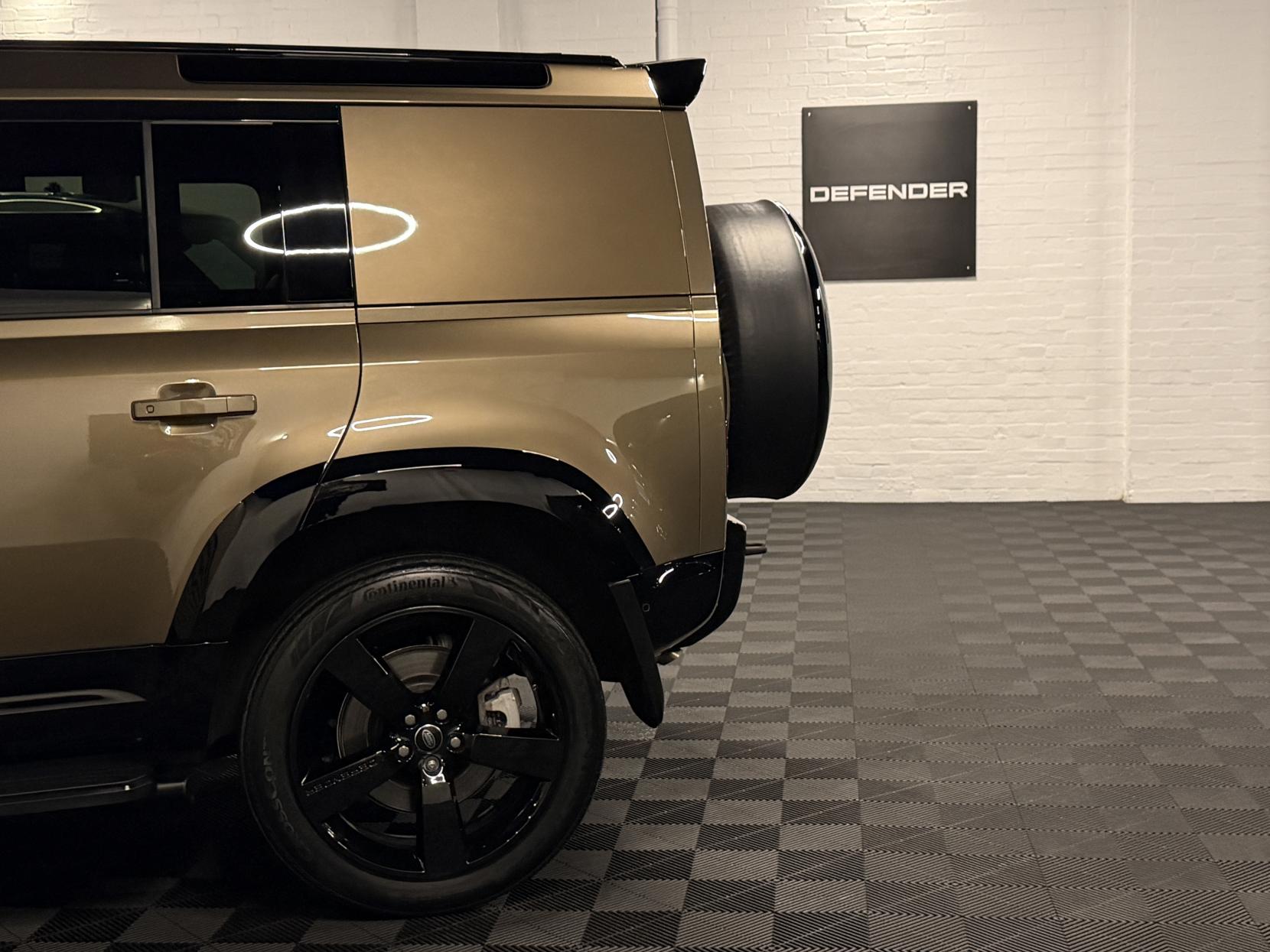 Land Rover Defender 110 3.0 D300 MHEV X-Dynamic HSE Hard Top SUV 5dr Diesel Auto 4WD MWB Euro 6 (s/s) (300 ps)