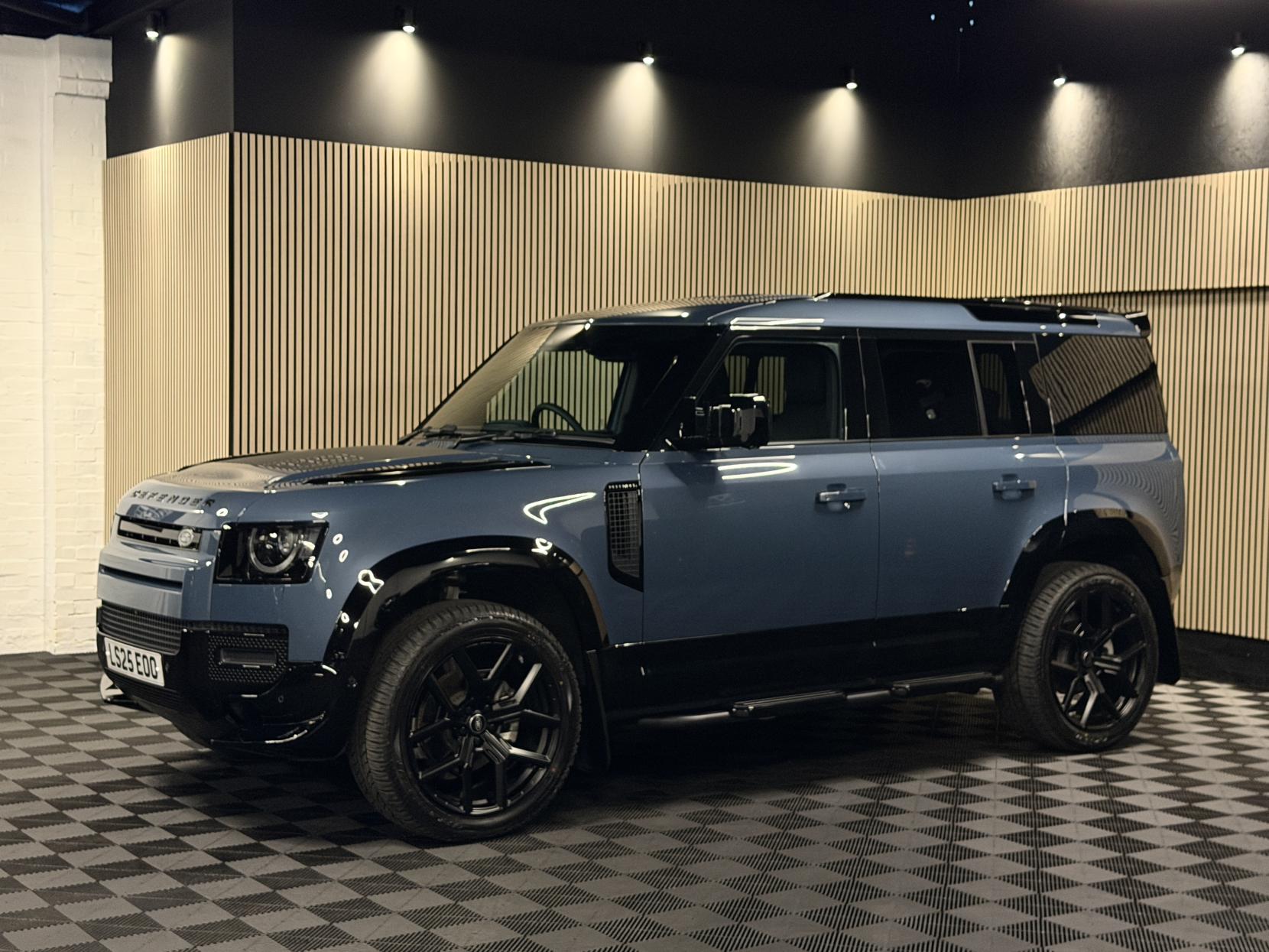 Land Rover Defender 110 3.0 D250 MHEV S Hard Top SUV 5dr Diesel Auto 4WD MWB Euro 6 (s/s) (250 ps)