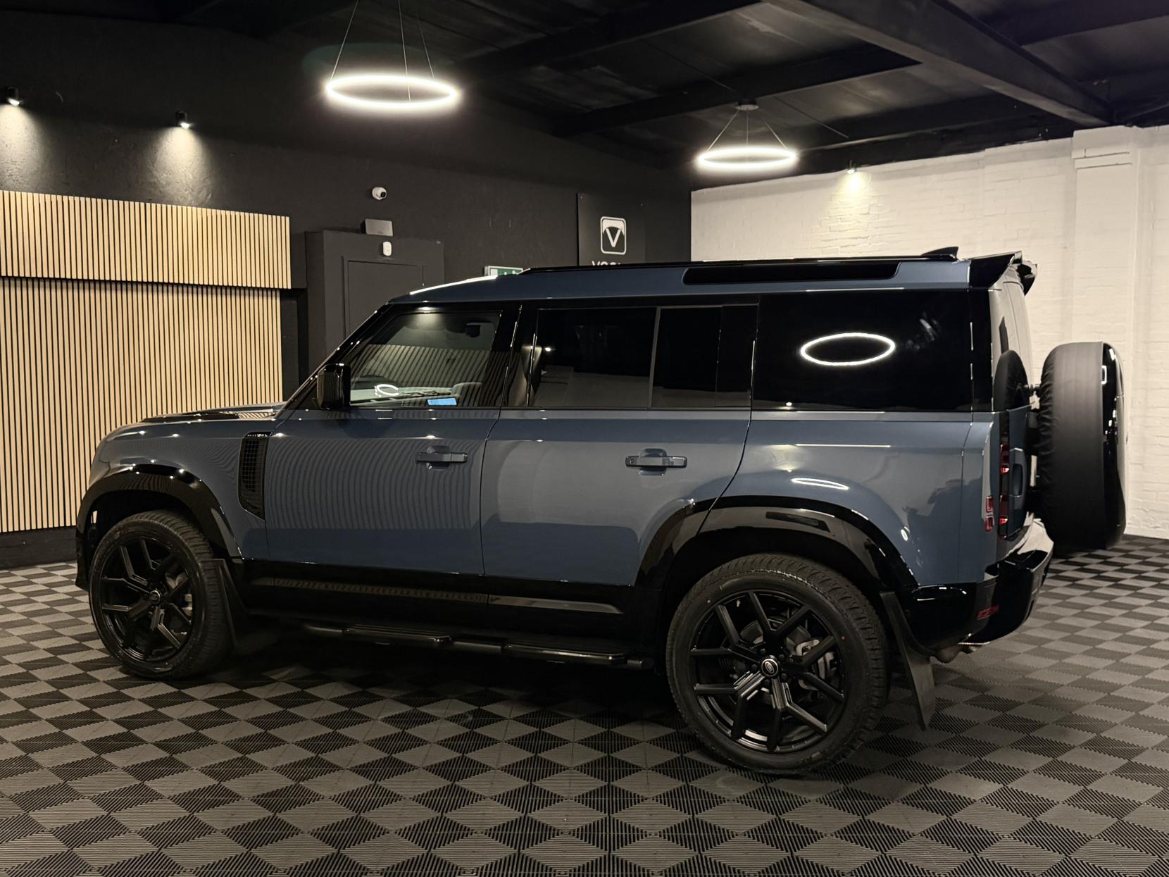 Land Rover Defender 110 3.0 D250 MHEV S Hard Top SUV 5dr Diesel Auto 4WD MWB Euro 6 (s/s) (250 ps)