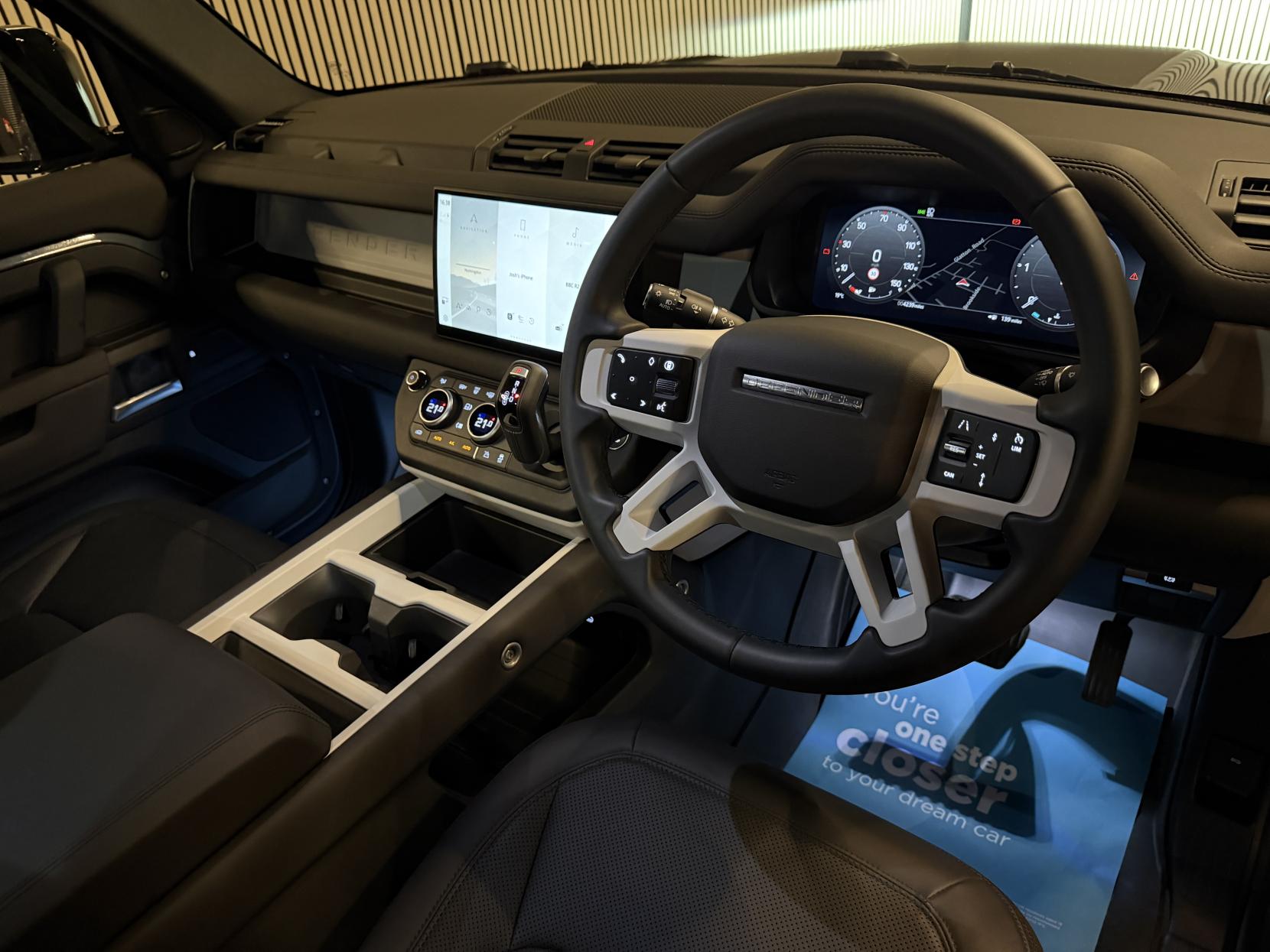 Land Rover Defender 110 3.0 D250 MHEV S Hard Top SUV 5dr Diesel Auto 4WD MWB Euro 6 (s/s) (250 ps)