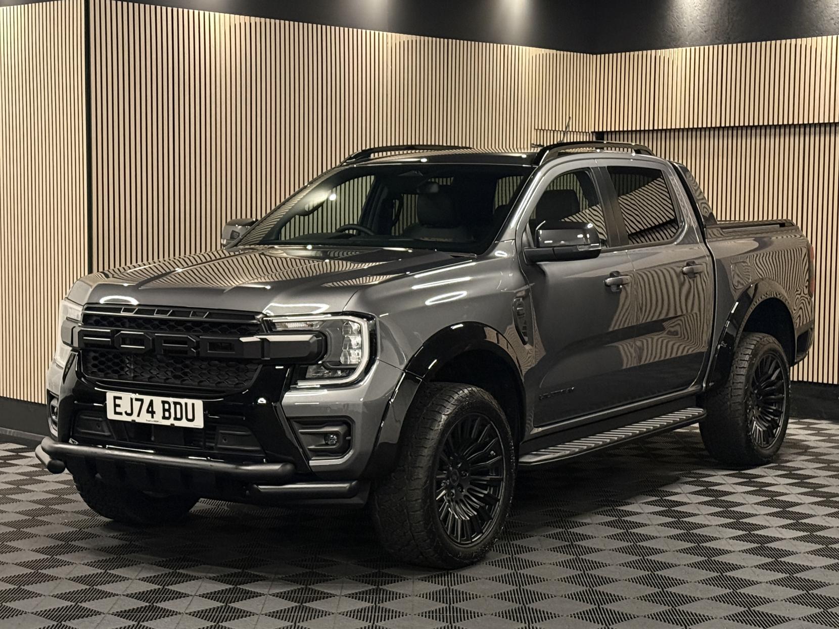Ford Ranger 2.0 TD EcoBlue Wildtrak Pickup Double Cab 4dr Diesel Auto 4WD Euro 6 (s/s) (205 ps)