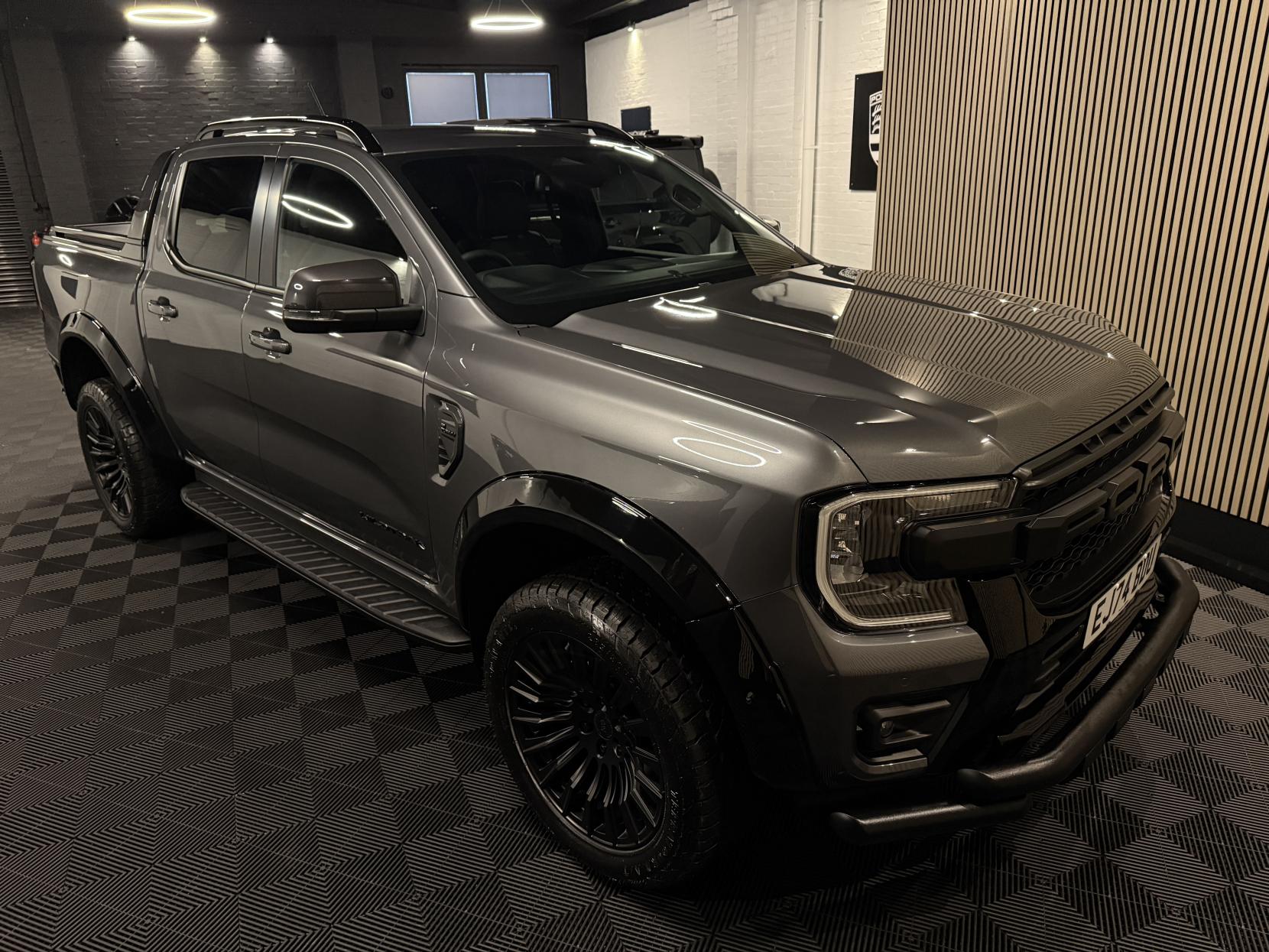 Ford Ranger 2.0 TD EcoBlue Wildtrak Pickup Double Cab 4dr Diesel Auto 4WD Euro 6 (s/s) (205 ps)