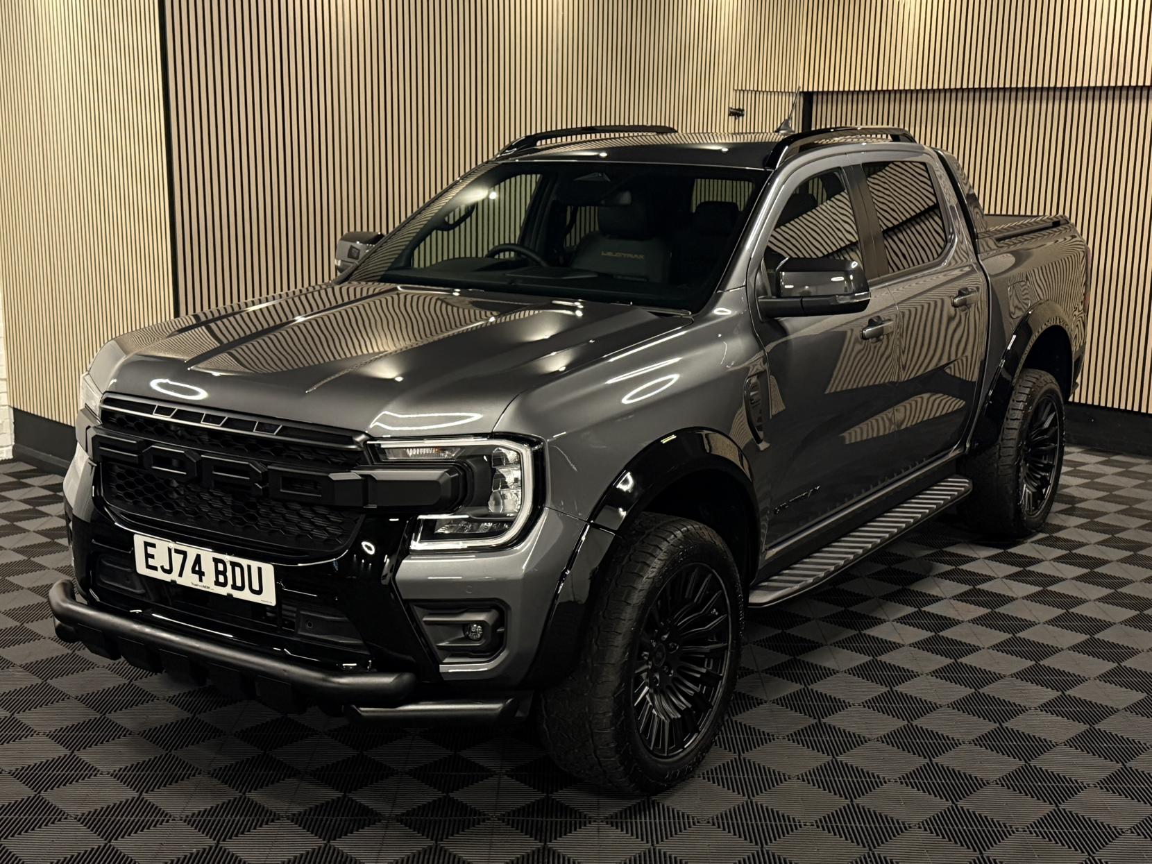 Ford Ranger 2.0 TD EcoBlue Wildtrak Pickup Double Cab 4dr Diesel Auto 4WD Euro 6 (s/s) (205 ps)