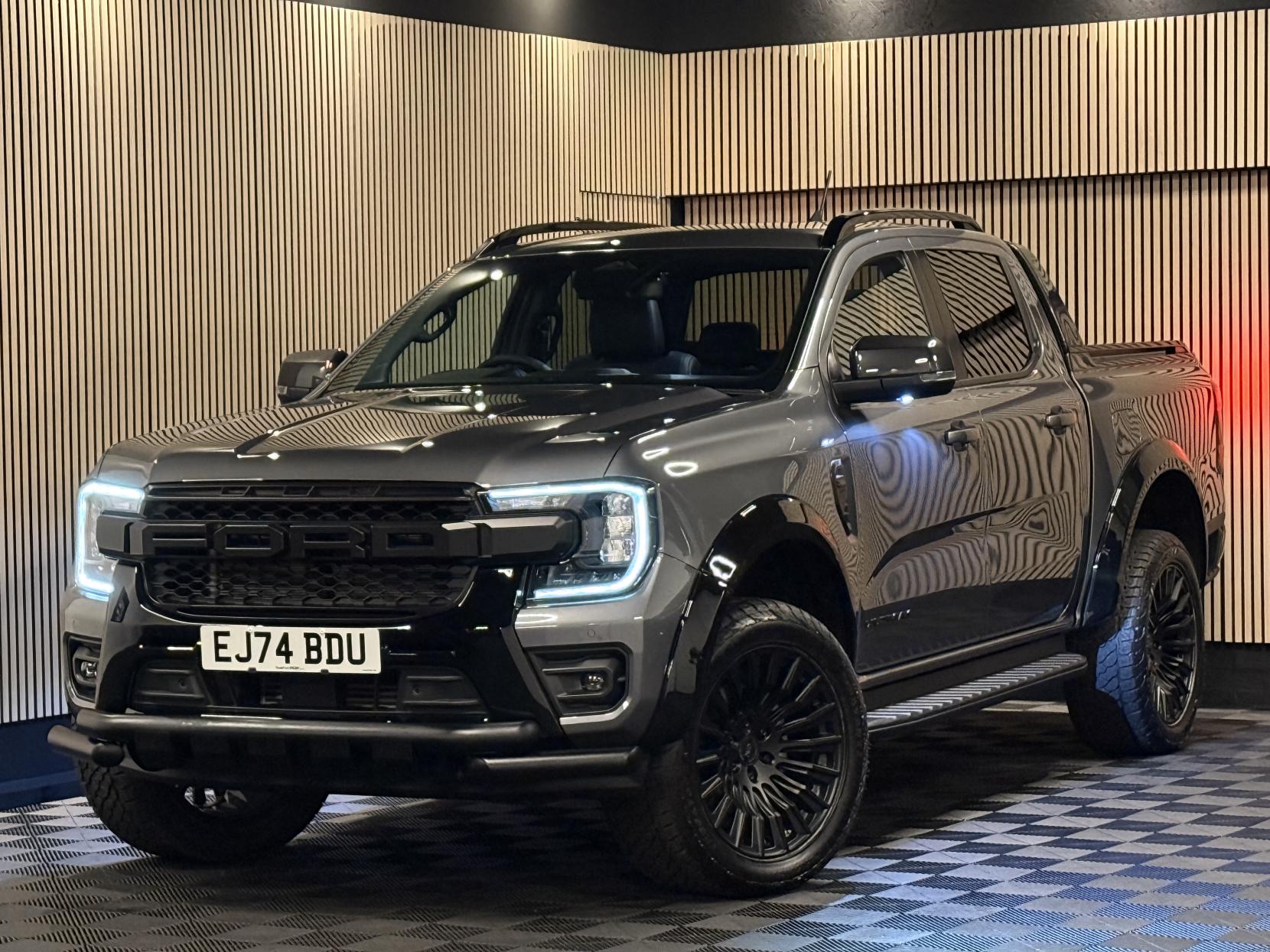 Ford Ranger 2.0 TD EcoBlue Wildtrak Pickup Double Cab 4dr Diesel Auto 4WD Euro 6 (s/s) (205 ps)