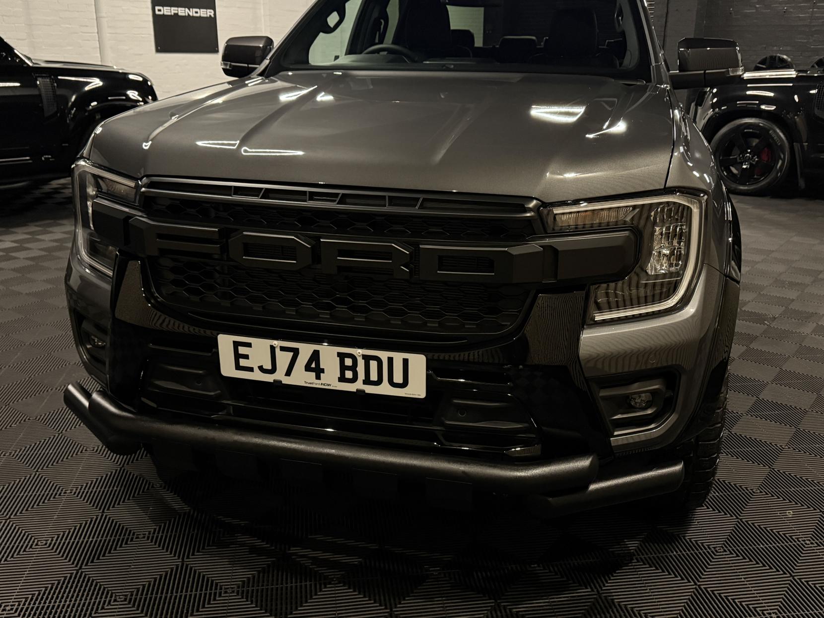 Ford Ranger 2.0 TD EcoBlue Wildtrak Pickup Double Cab 4dr Diesel Auto 4WD Euro 6 (s/s) (205 ps)