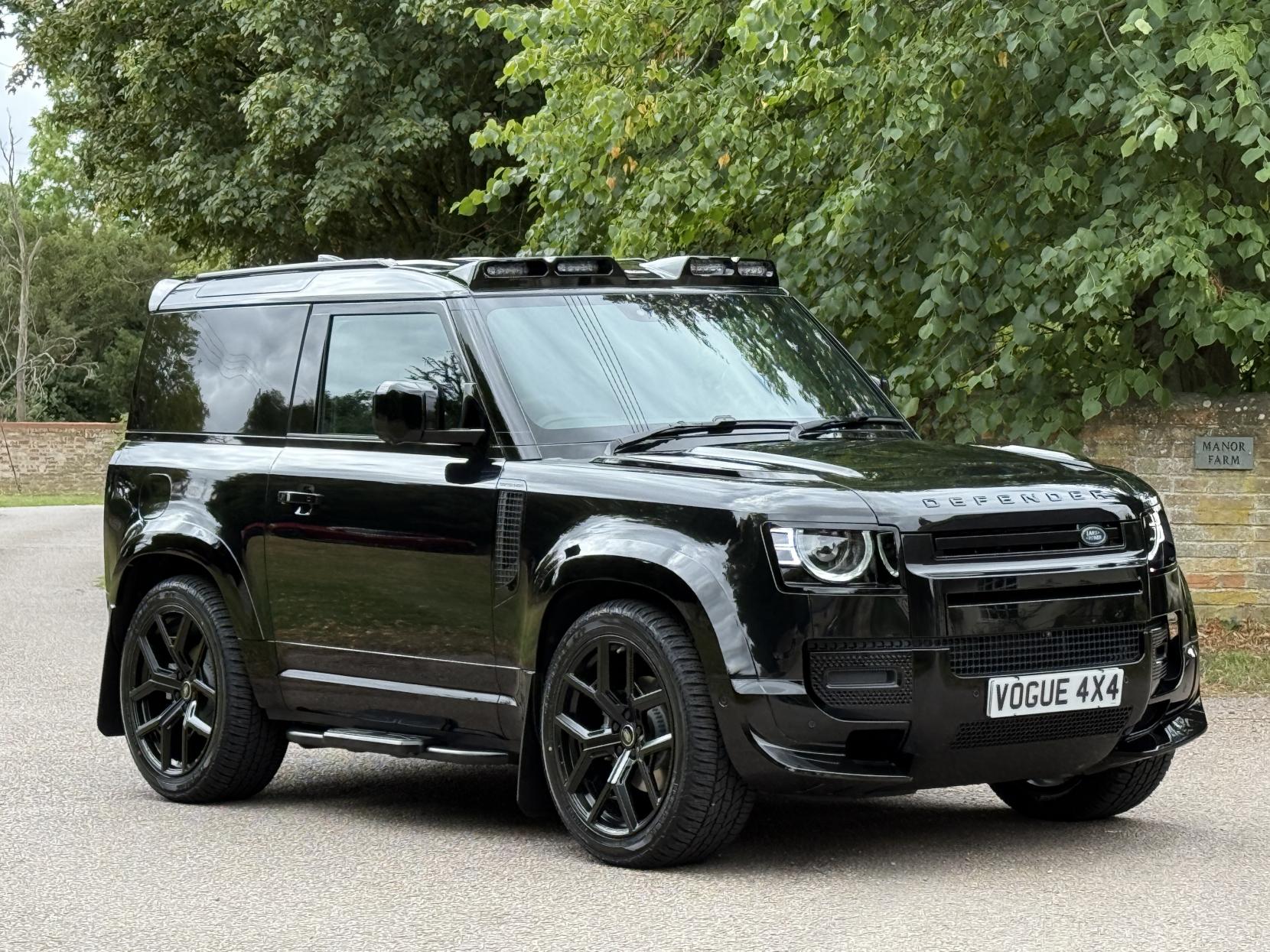 Land Rover Defender 90 3.0 D250 MHEV X-Dynamic SE Hard Top SUV 3dr Diesel Auto 4WD SWB Euro 6 (s/s) (249 ps)
