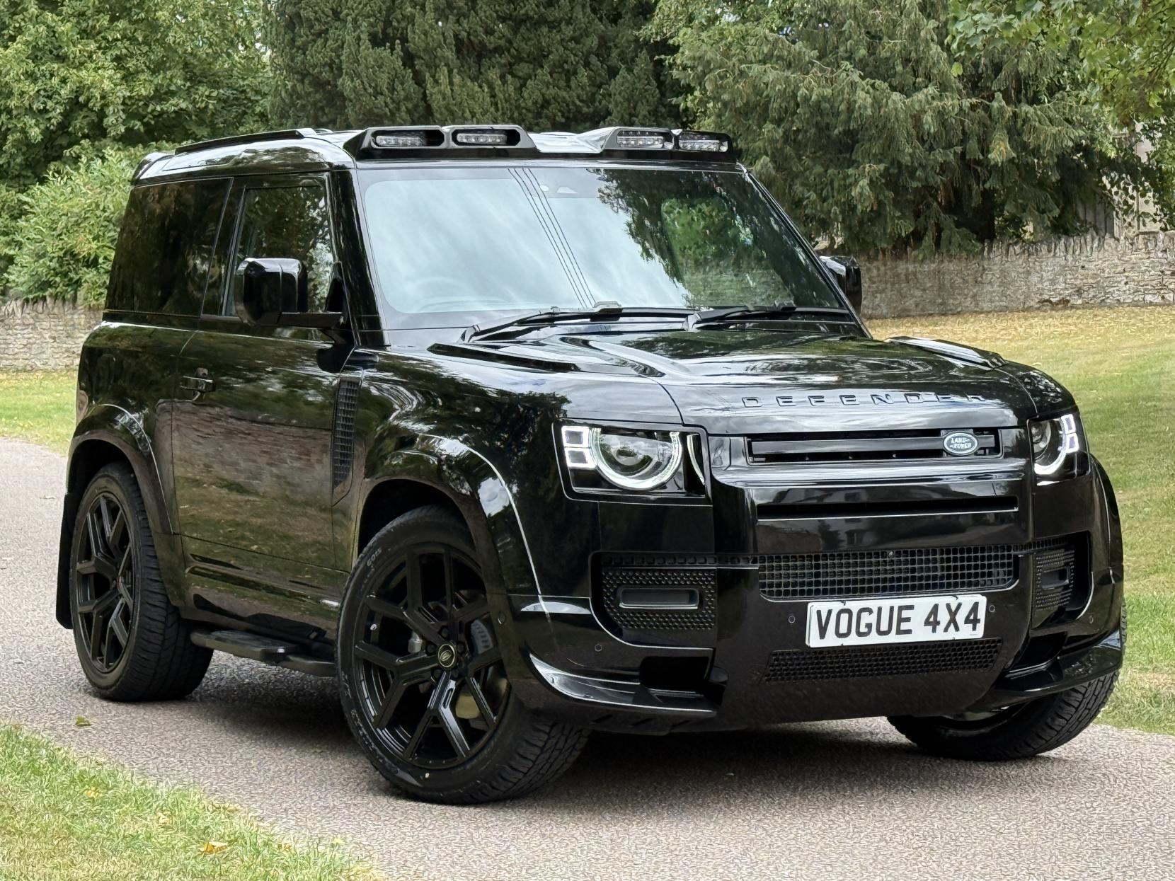 Land Rover Defender 90 3.0 D250 MHEV X-Dynamic SE Hard Top SUV 3dr Diesel Auto 4WD SWB Euro 6 (s/s) (249 ps)