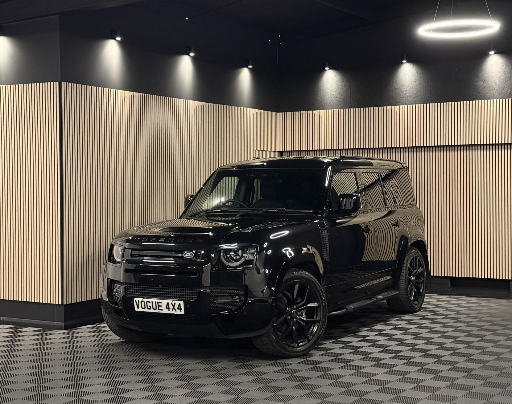 Land Rover Defender 110 3.0 D250 MHEV SE Hard Top SUV 5dr Diesel Auto 4WD MWB Euro 6 (s/s) (250 ps)
