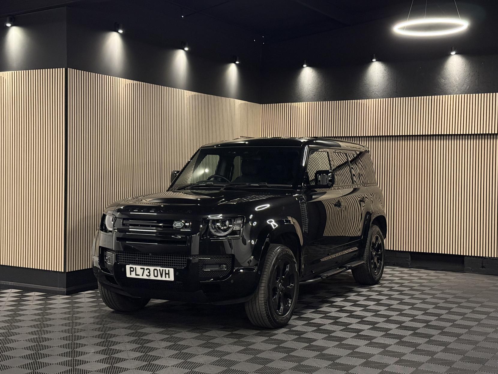 Land Rover Defender 110 3.0 D250 MHEV HSE Hard Top SUV 5dr Diesel Auto 4WD MWB Euro 6 (s/s) (250 ps)