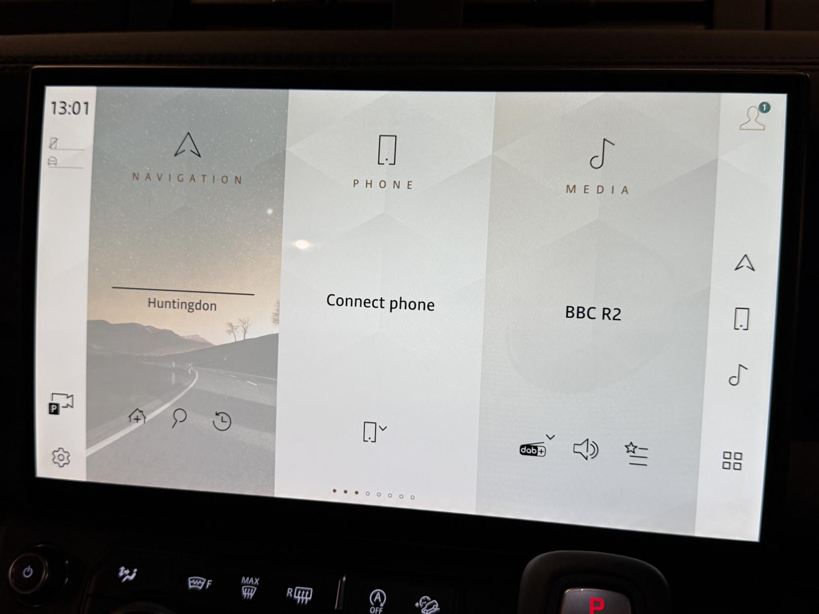 Land Rover Defender 110 3.0 D250 MHEV X-Dynamic SE Hard Top SUV 5dr Diesel Auto 4WD MWB Euro 6 (s/s) (249 ps)