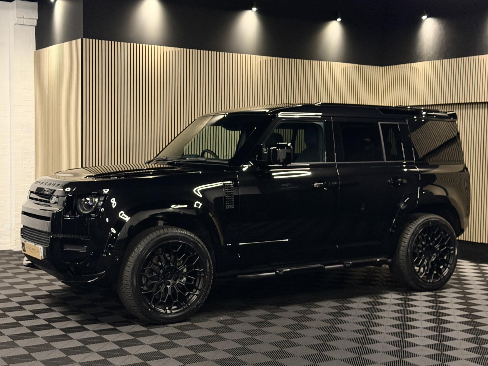 Land Rover Defender 110 3.0 D250 MHEV X-Dynamic SE Hard Top SUV 5dr Diesel Auto 4WD MWB Euro 6 (s/s) (249 ps)