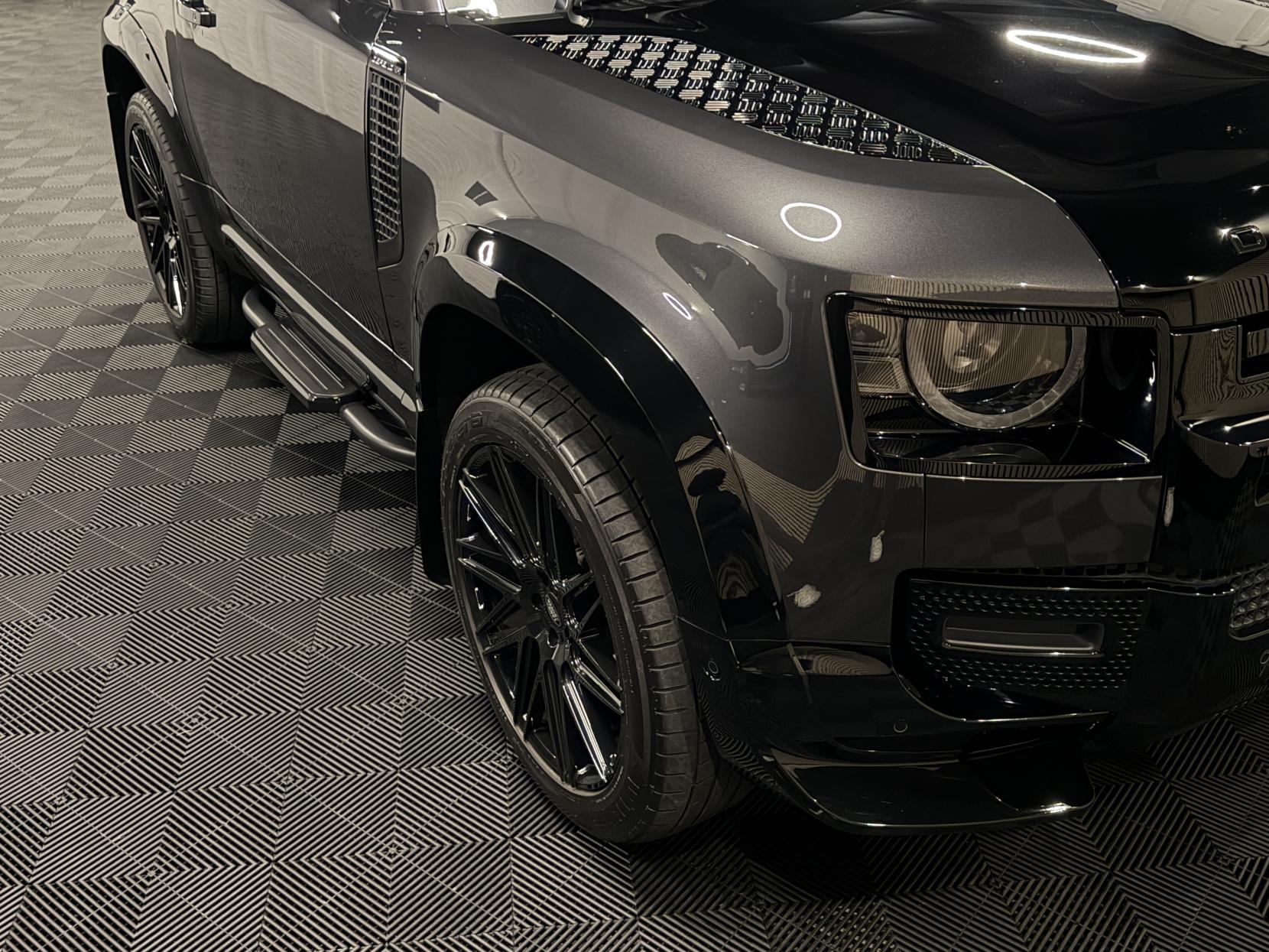 Land Rover Defender 90 3.0 D250 MHEV S Hard Top SUV 3dr Diesel Auto 4WD SWB Euro 6 (s/s) (250 ps)