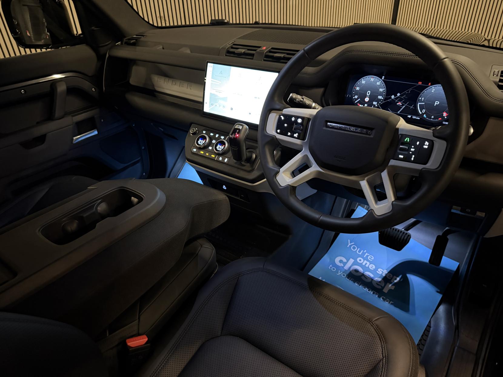 Land Rover Defender 90 3.0 D250 MHEV S Hard Top SUV 3dr Diesel Auto 4WD SWB Euro 6 (s/s) (250 ps)