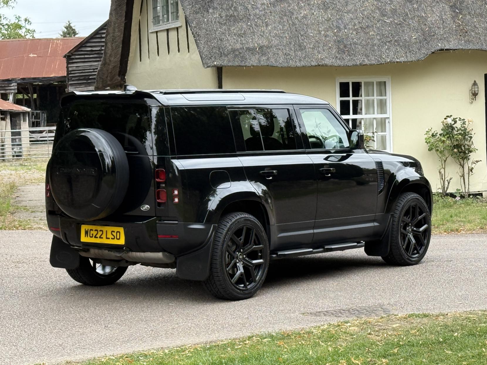 Land Rover Defender 110 3.0 D250 MHEV S Hard Top SUV 5dr Diesel Auto 4WD MWB Euro 6 (s/s) (250 ps)