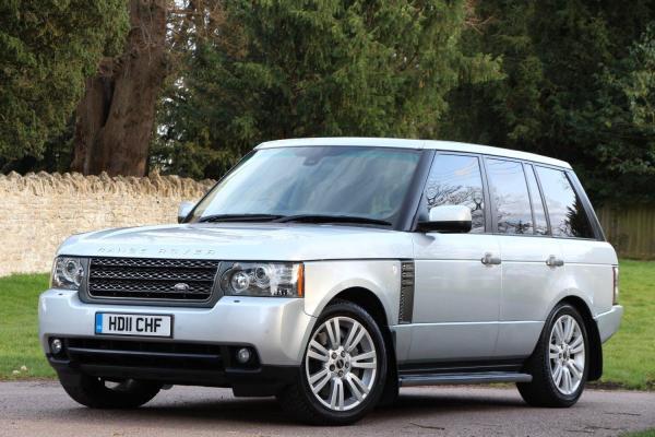 Land Rover Range Rover 4.4 TDV8 VOGUE - 20INCH WHEELS - TOW BAR 