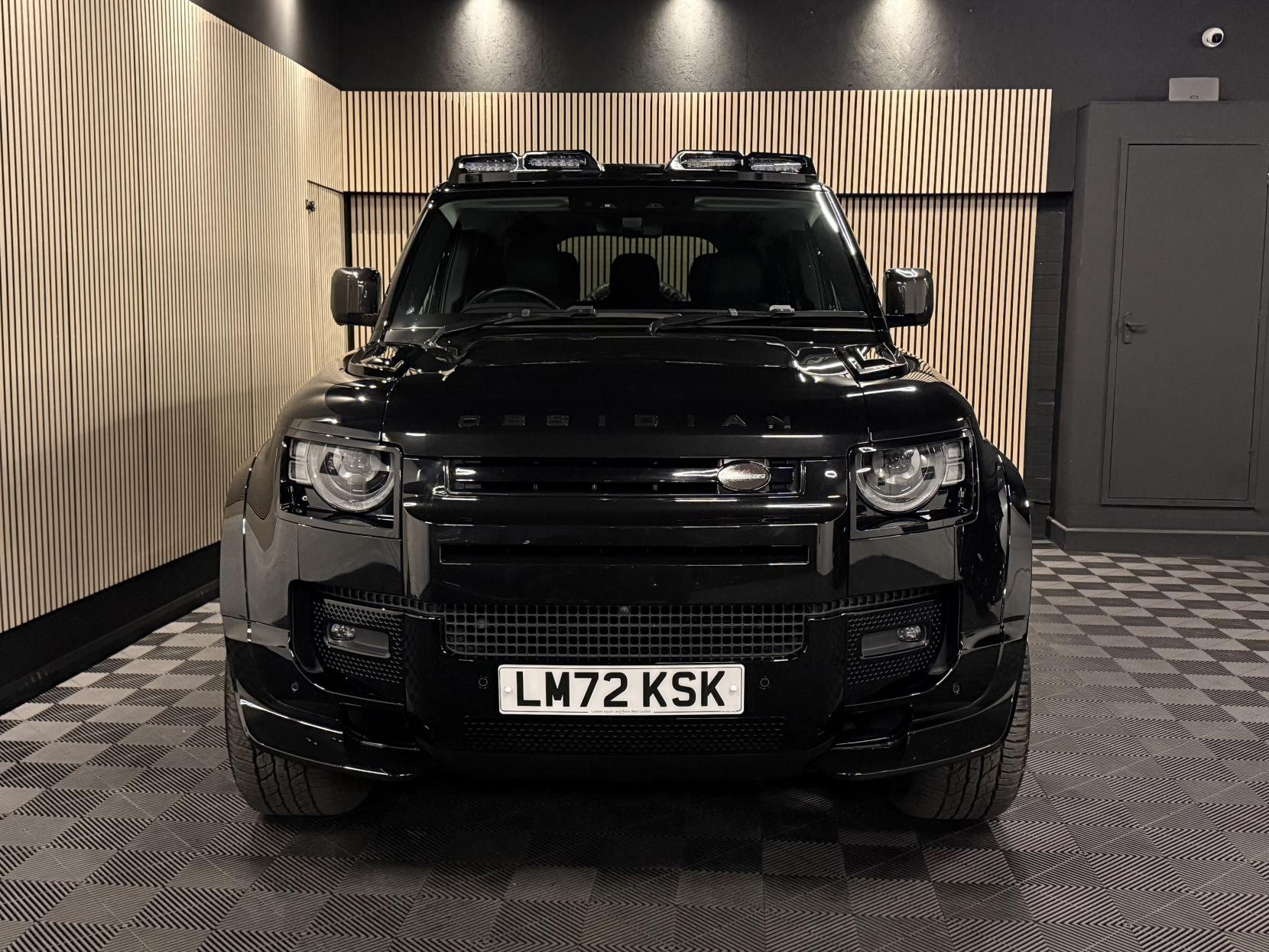 Land Rover Defender 110 3.0 D250 MHEV SE Hard Top SUV 5dr Diesel Auto 4WD MWB Euro 6 (s/s) (250 ps)