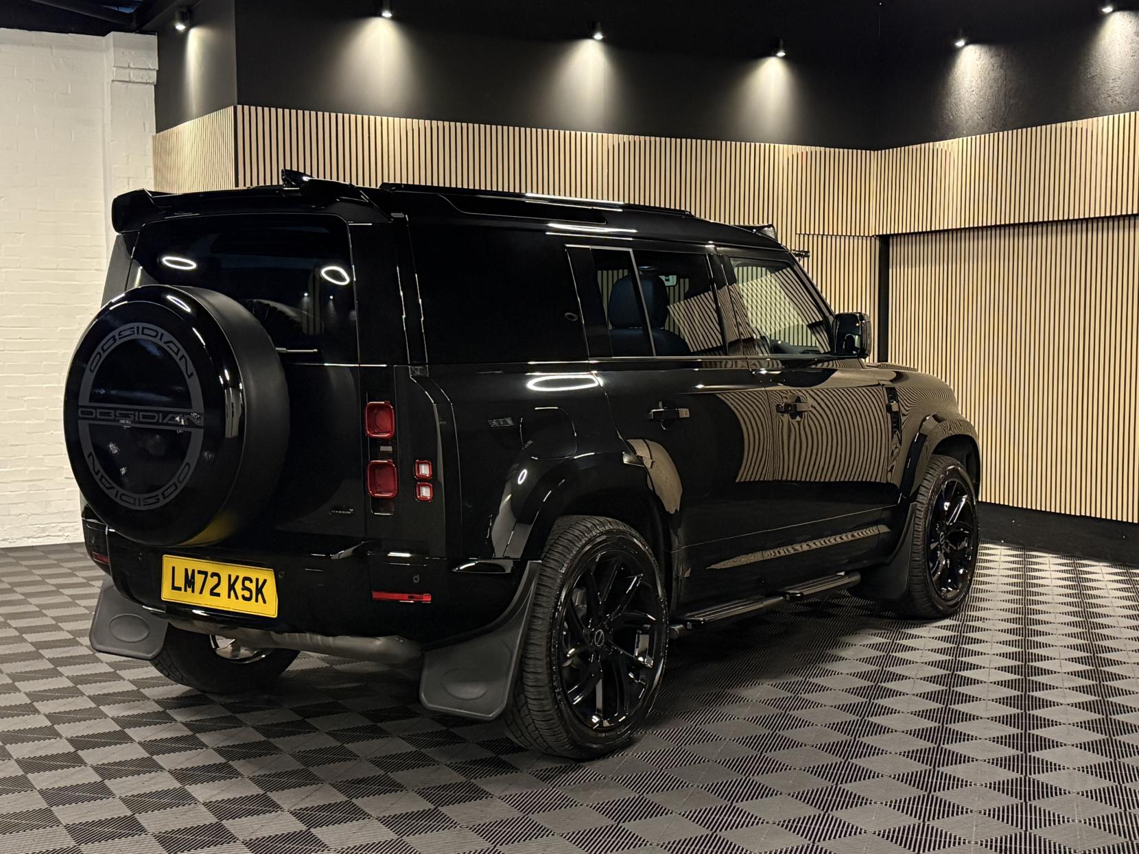 Land Rover Defender 110 3.0 D250 MHEV SE Hard Top SUV 5dr Diesel Auto 4WD MWB Euro 6 (s/s) (250 ps)