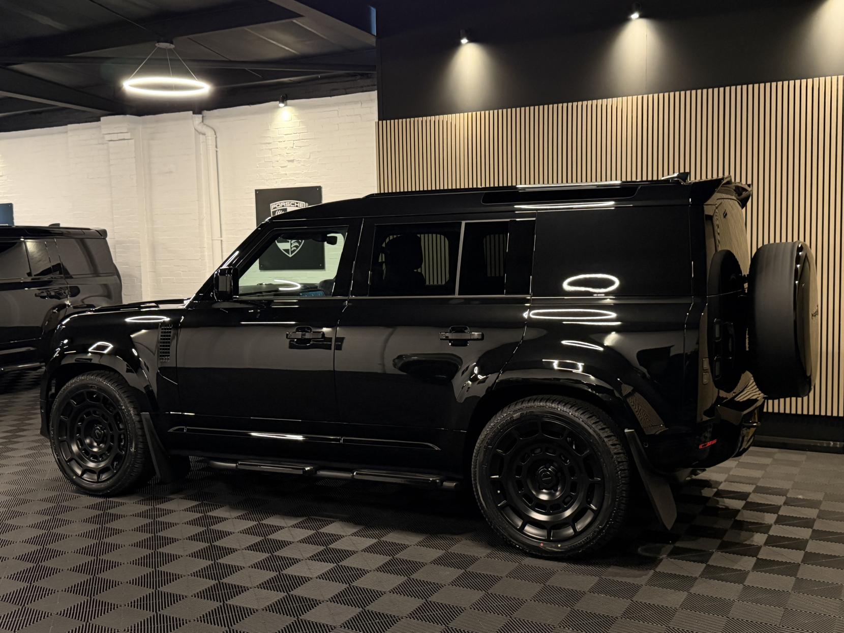 Land Rover Defender 110 3.0 D250 MHEV X-Dynamic HSE Hard Top SUV 5dr Diesel Auto 4WD MWB Euro 6 (s/s) (249 ps)