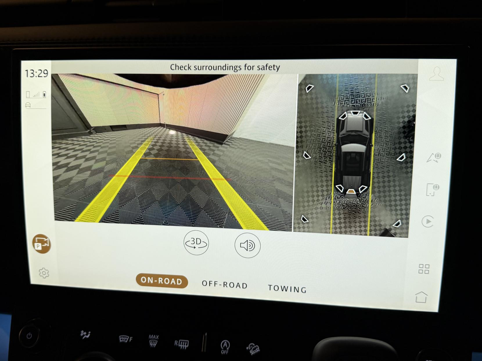 Land Rover Defender 110 3.0 D250 MHEV X-Dynamic HSE Hard Top SUV 5dr Diesel Auto 4WD MWB Euro 6 (s/s) (249 ps)