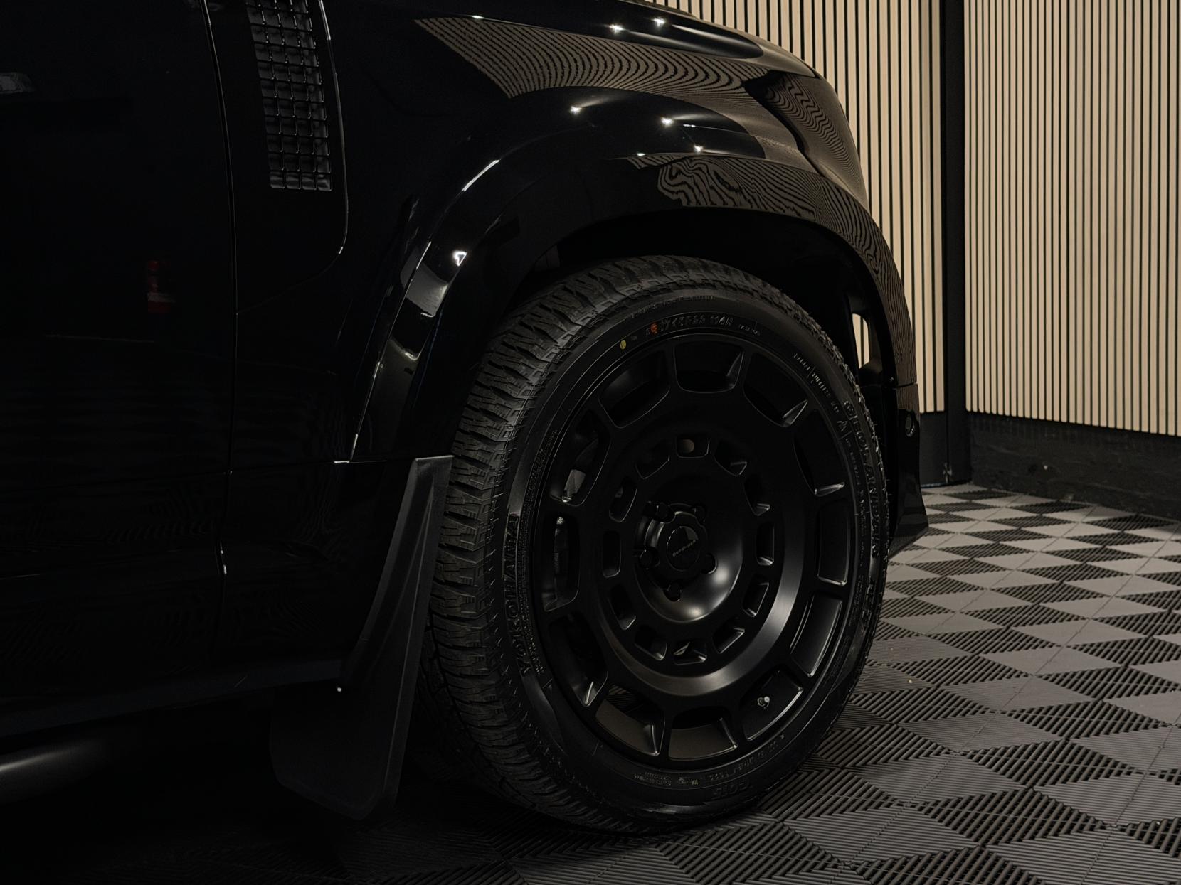 Land Rover Defender 110 3.0 D250 MHEV X-Dynamic HSE Hard Top SUV 5dr Diesel Auto 4WD MWB Euro 6 (s/s) (249 ps)