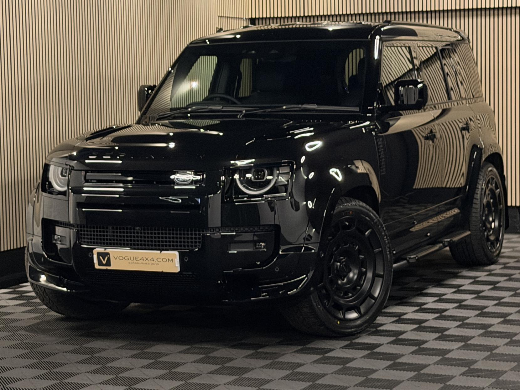 Land Rover Defender 110 3.0 D250 MHEV X-Dynamic HSE Hard Top SUV 5dr Diesel Auto 4WD MWB Euro 6 (s/s) (249 ps)