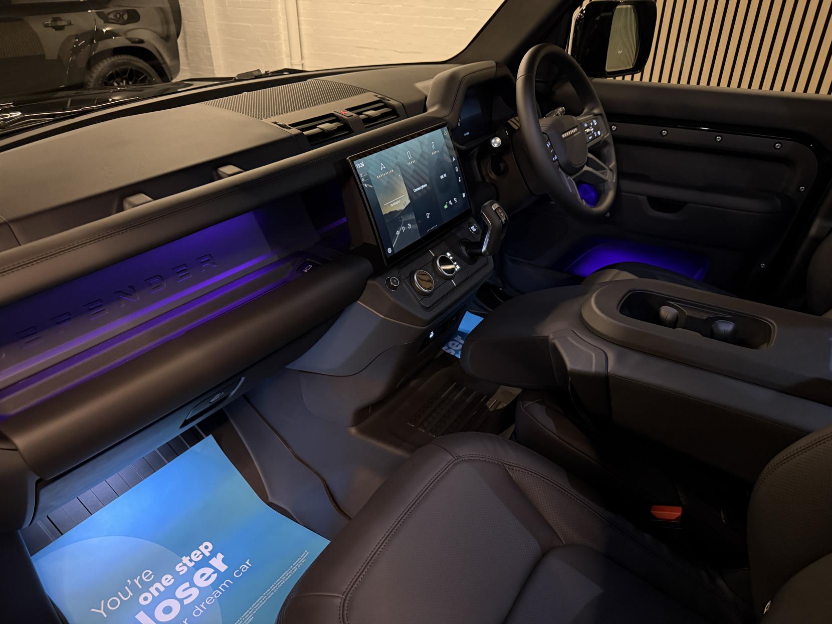 Land Rover Defender 110 3.0 D250 MHEV X-Dynamic HSE Hard Top SUV 5dr Diesel Auto 4WD MWB Euro 6 (s/s) (249 ps)