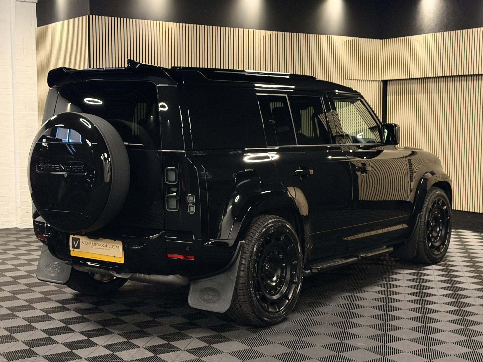 Land Rover Defender 110 3.0 D250 MHEV X-Dynamic HSE Hard Top SUV 5dr Diesel Auto 4WD MWB Euro 6 (s/s) (249 ps)