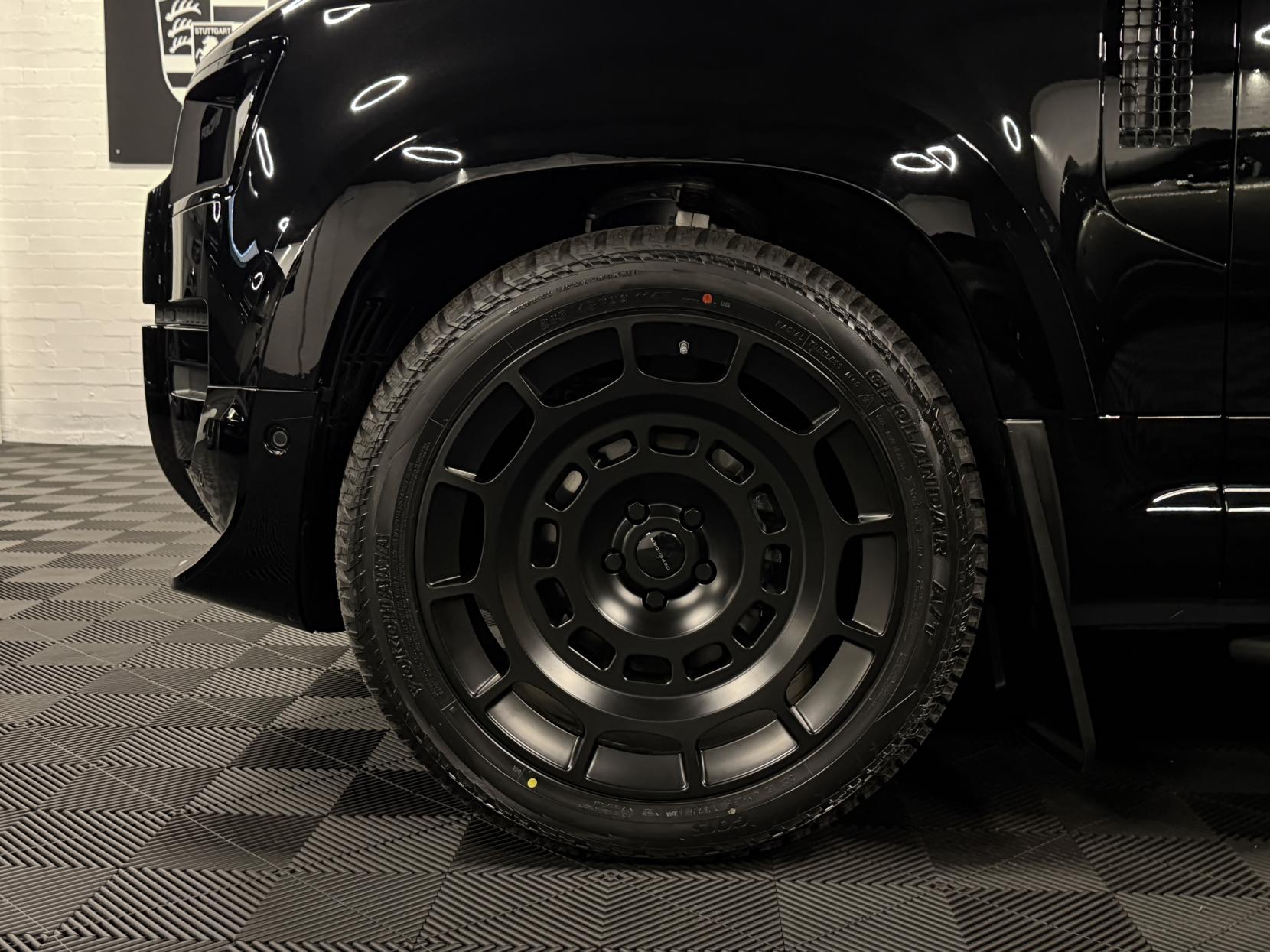 Land Rover Defender 110 3.0 D250 MHEV X-Dynamic HSE Hard Top SUV 5dr Diesel Auto 4WD MWB Euro 6 (s/s) (249 ps)