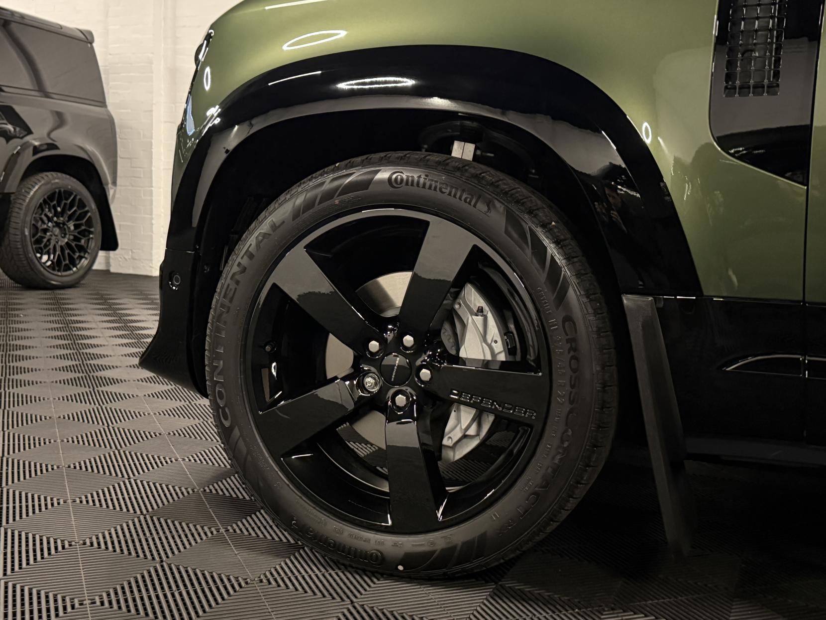 Land Rover Defender 110 3.0 D350 MHEV X-Dynamic HSE Hard Top SUV 5dr Diesel Auto 4WD MWB Euro 6 (s/s) (350 ps)