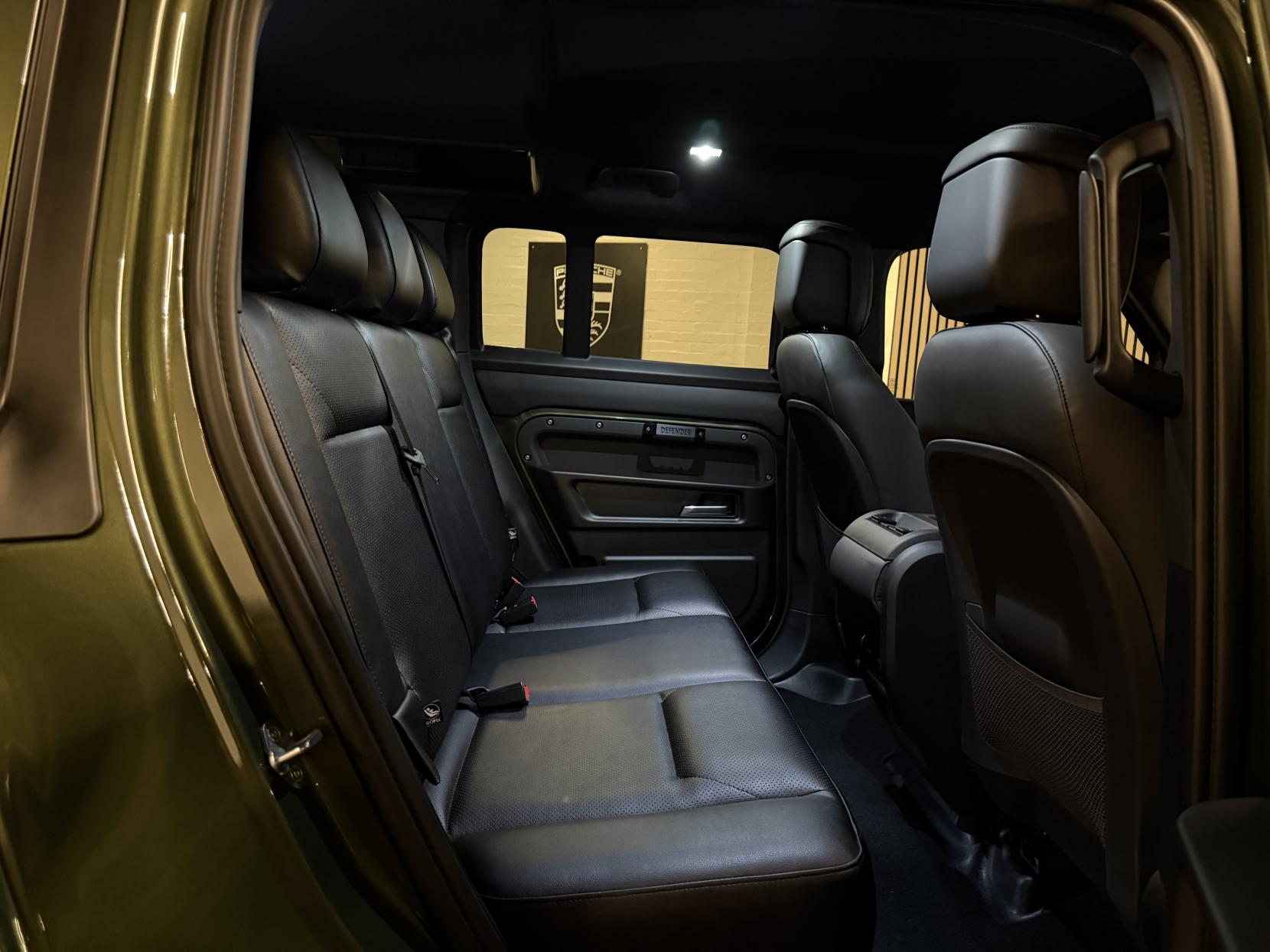 Land Rover Defender 110 3.0 D350 MHEV X-Dynamic HSE Hard Top SUV 5dr Diesel Auto 4WD MWB Euro 6 (s/s) (350 ps)