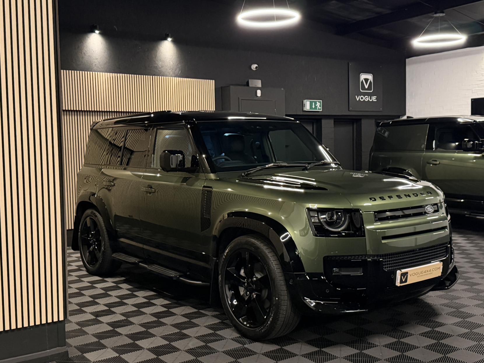 Land Rover Defender 110 3.0 D350 MHEV X-Dynamic HSE Hard Top SUV 5dr Diesel Auto 4WD MWB Euro 6 (s/s) (350 ps)