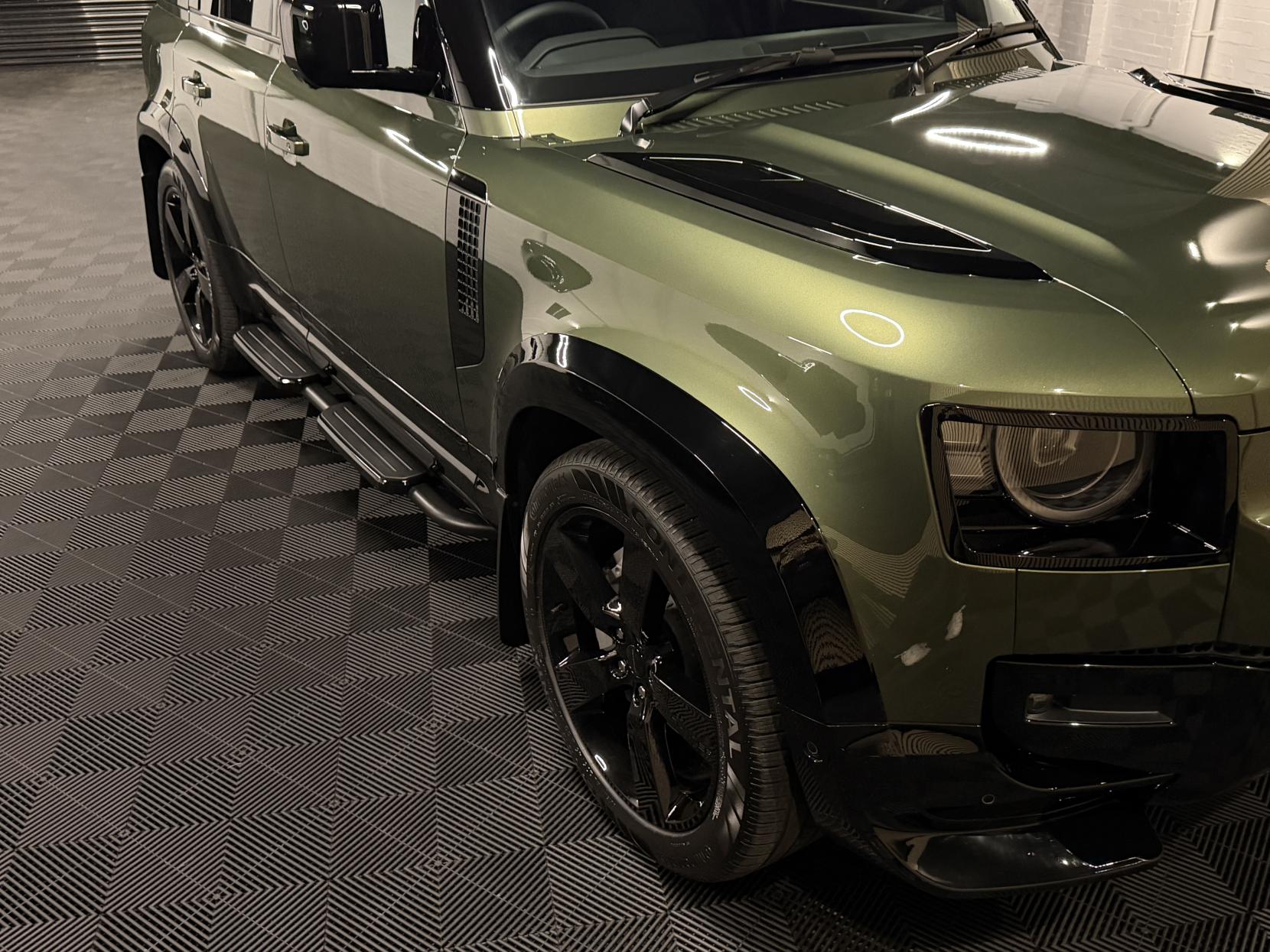 Land Rover Defender 110 3.0 D350 MHEV X-Dynamic HSE Hard Top SUV 5dr Diesel Auto 4WD MWB Euro 6 (s/s) (350 ps)