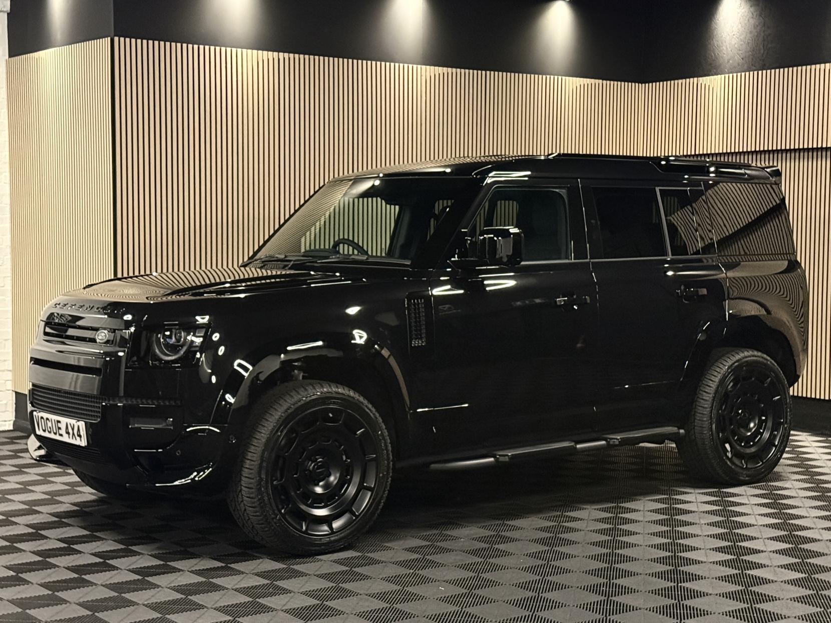 Land Rover Defender 110 3.0 D250 MHEV X-Dynamic SE Hard Top SUV 5dr Diesel Auto 4WD MWB Euro 6 (s/s) (249 ps)