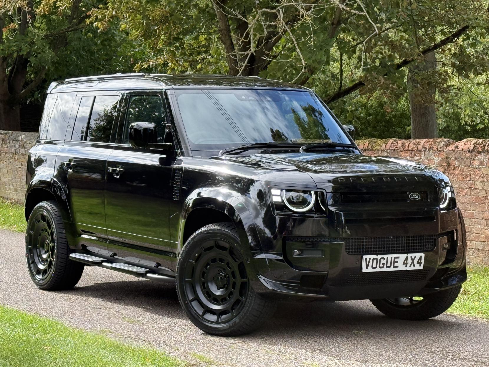 Land Rover Defender 110 3.0 D250 MHEV X-Dynamic SE Hard Top SUV 5dr Diesel Auto 4WD MWB Euro 6 (s/s) (249 ps)