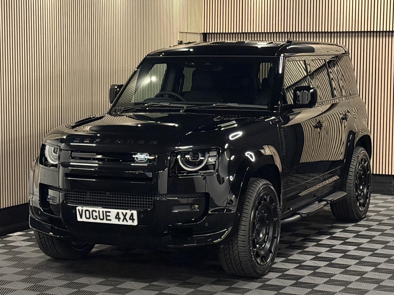 Land Rover Defender 110 3.0 D250 MHEV X-Dynamic SE Hard Top SUV 5dr Diesel Auto 4WD MWB Euro 6 (s/s) (249 ps)