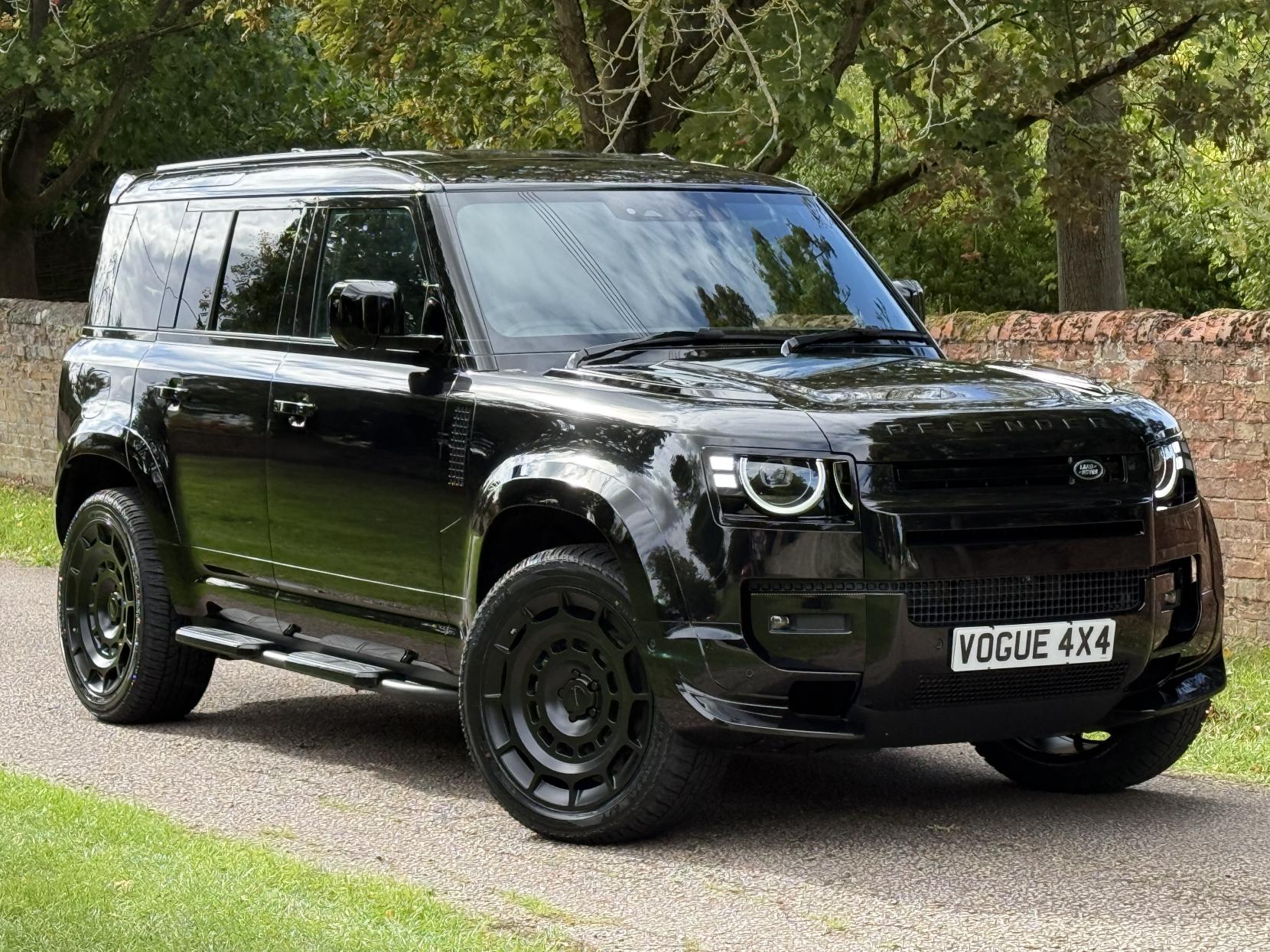 Land Rover Defender 110 3.0 D250 MHEV X-Dynamic SE Hard Top SUV 5dr Diesel Auto 4WD MWB Euro 6 (s/s) (249 ps)