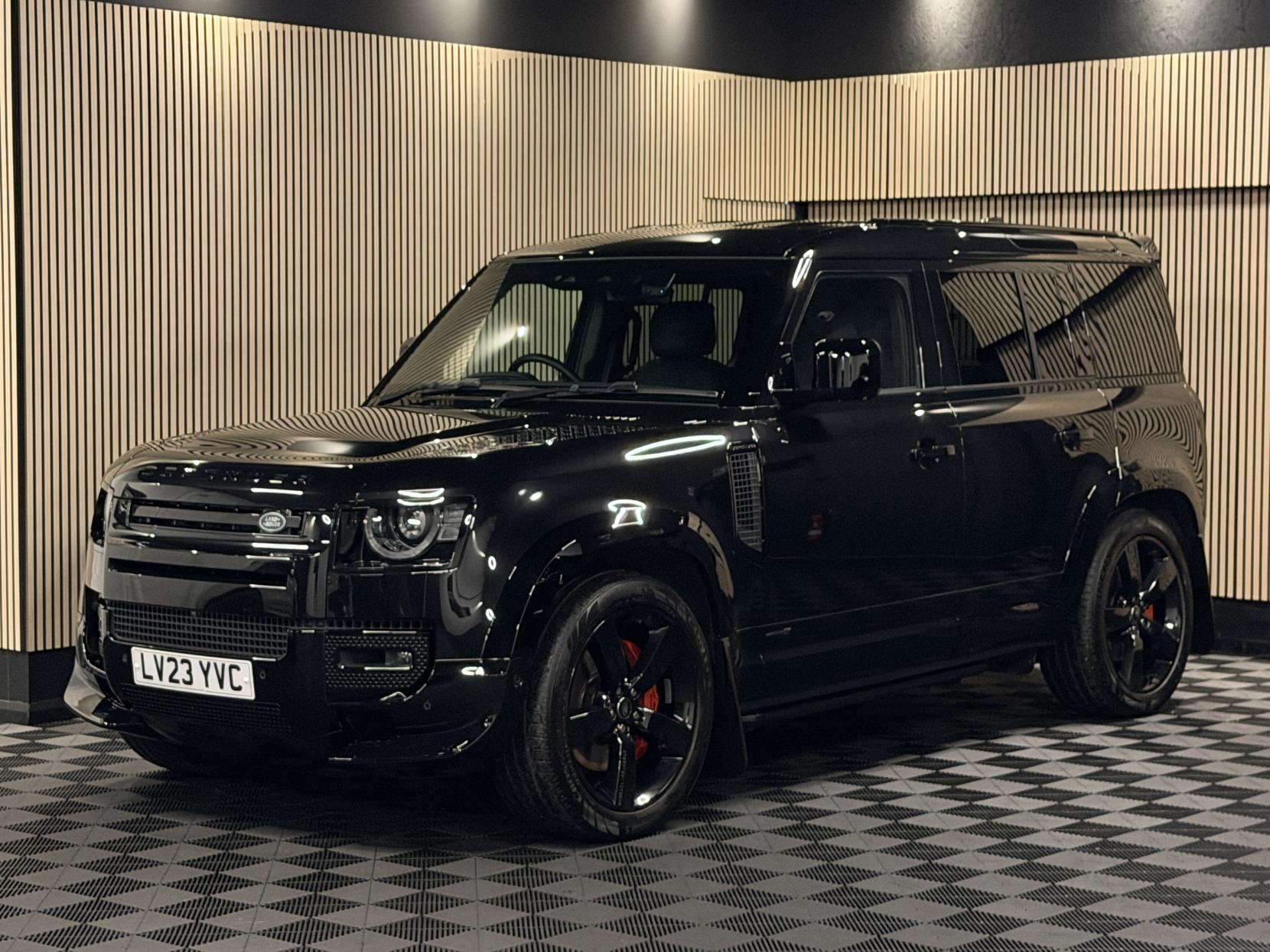 Land Rover Defender 110 3.0 D300 MHEV X Hard Top SUV 5dr Diesel Auto 4WD MWB Euro 6 (s/s) (300 ps)