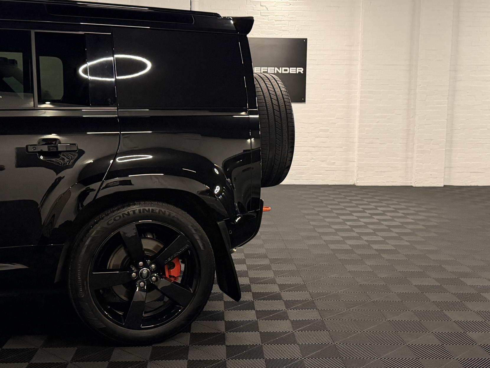 Land Rover Defender 110 3.0 D300 MHEV X Hard Top SUV 5dr Diesel Auto 4WD MWB Euro 6 (s/s) (300 ps)