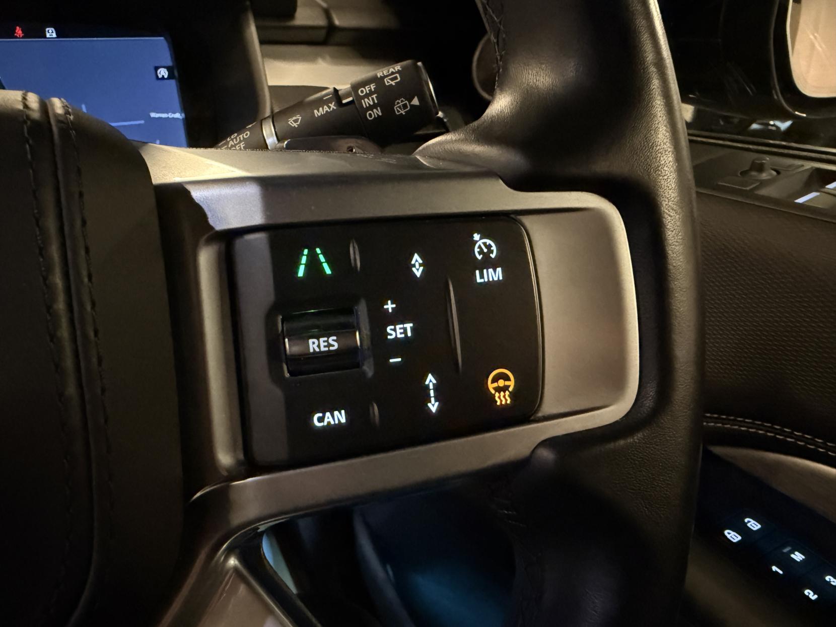 Land Rover Discovery 3.0 D350 MHEV Dynamic HSE SUV 5dr Diesel Auto 4WD Euro 6 (s/s) (350 ps)