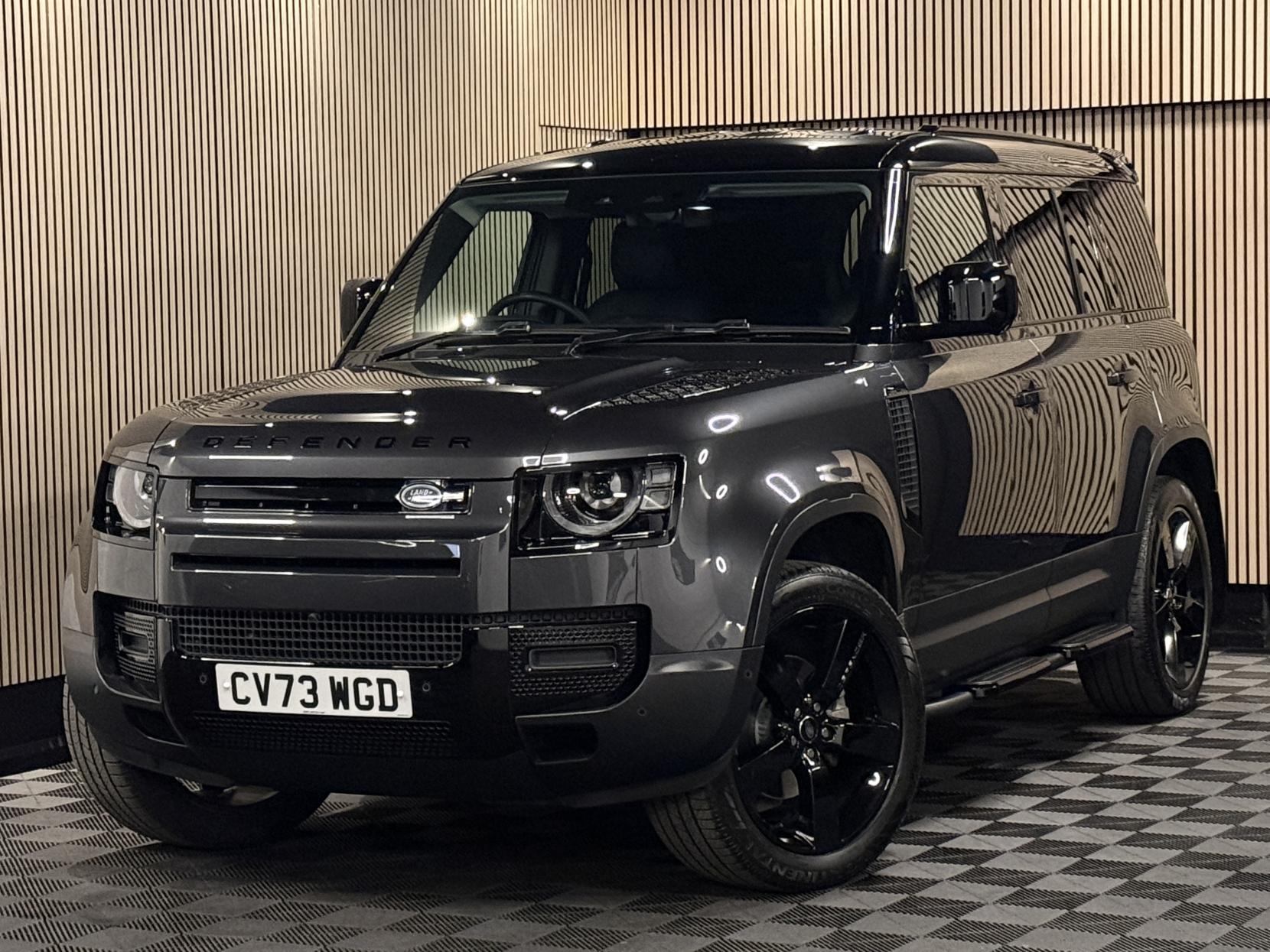 Land Rover Defender 110 3.0 D250 MHEV SE Hard Top SUV 5dr Diesel Auto 4WD MWB Euro 6 (s/s) (250 ps)